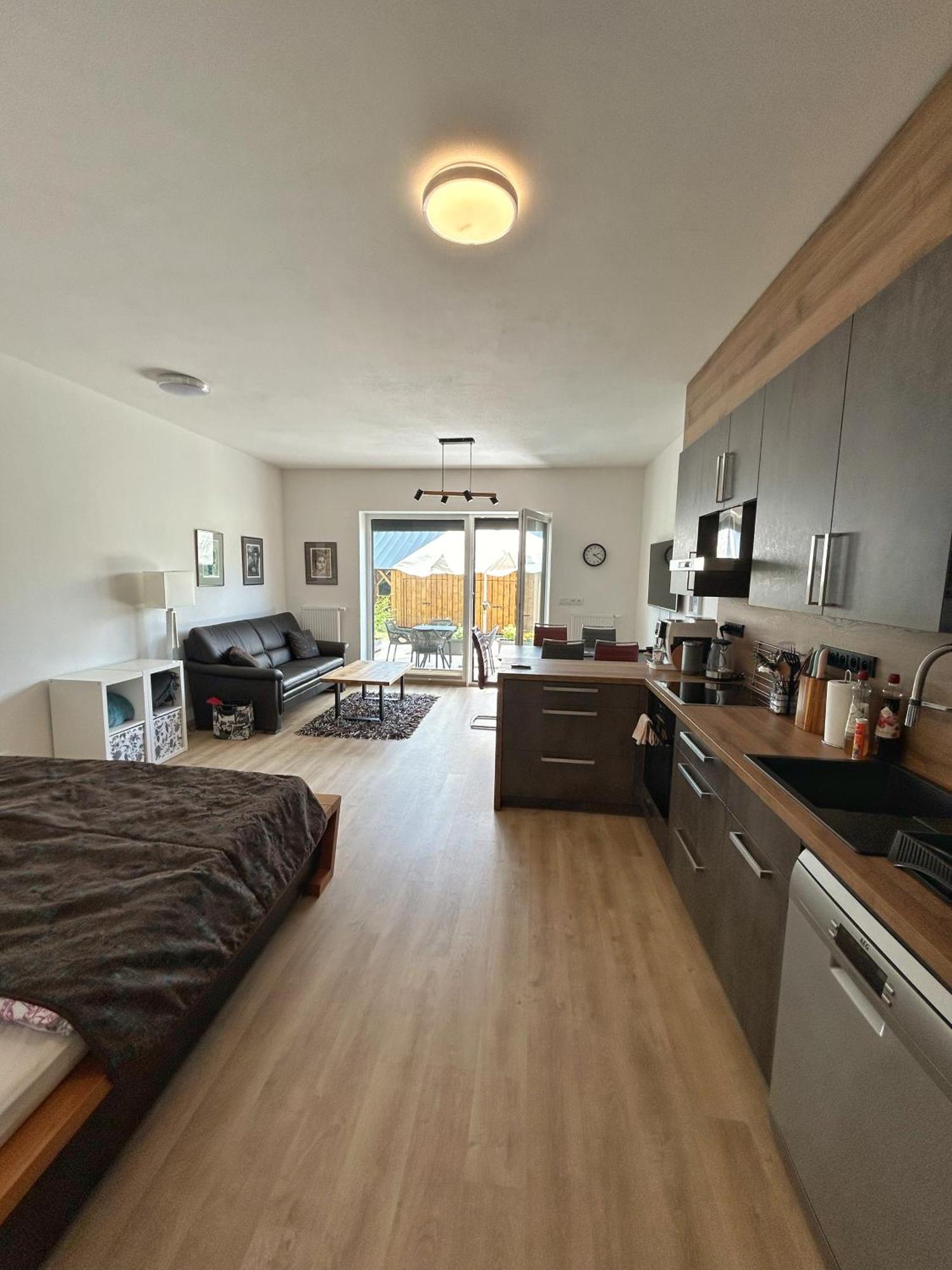 Apartman Se Slunnou Teraskou V Kasperkach カシュペルスケー・ホリ エクステリア 写真